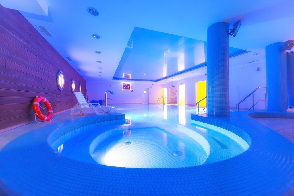Hotel Mona Lisa Wellness & Spa 科沃布热格 外观 照片